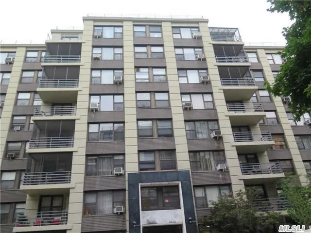 Huge Jr-4/2 Bedroom Apartment For Rent. Sunken Living Room, Sunny Large Rooms, Terrace With Screens And Lots Of Closets. Close To All, Shopping, 2 Blocks Off Queens Blvd, 63rd Drive Train Station. All Utilities Are Included. Don&rsquo;t Miss It!
