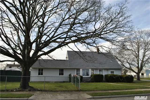 Expanded Cape On Large Corner Property 70 X 100. House Need Tlc. Added Bonus Family/Living Room Off Dining Room With Sliders Eik, 2 Bedrooms On First Floor, New Roof And Furnace