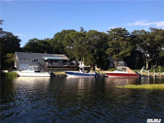 130 Ft Bulkhead Waterfront Home On James Creek. Mlt 2.5 Ft Deeded Dock Accomodates 2 Boats Walk To Sandy Bay Beach Well Maintained 3 Bedroom/3 Bath Home With Spacious Outdoor Shower Will Entertain April Thru Oct Rental. Electric Not Included Minimum 2 Weeks. Your Weekend Getaway Awaits You Bring Your Kayaks!