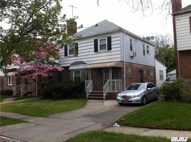 High End Renovated 1 Family In Bayside Hills, Lot 40X95; Building25X29 Plus 25X16 Legal Extension Family Room; 3Br, 2Full Ba, 2 Half Ba. Huge Attic Space For Potential 4th Br. Tax $7349; Shinny Polish Wood Floors, Granite Countertops; Near Ps203, Ms74, Cardozo Hs, Q27, Q30 Bus.