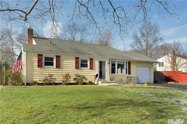 Front To Back Split, New Kit W/Silestone Countertops & Ss Appls, Huge Den, Wood Flrs, Freshly Painted, New Windows, New Maintenance Free Vinyl Siding, Roof (2003),  New Bluestone Paver Walkway, Stoop & 2 Car Driveway,  2 Cac Units, New Gas Heat & Hot Water Heater, 2 Season Sun Room, Hot Tub, Shed, Front & Back Igs, 200 Amp Electric.