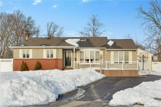 Beautiful Oversized 3 Bdrm, 2 Full Bath Ranch Set On Quiet Cul-De-Sac. Gorgeous Eik With Granite & Ss Apps. Beautiful Fin Bsmnt W/Office, Play Rm, Full Bth, Laundry. Wd Floors, Wd Anderson Windows, Recessed Light, Crwn Moldings, Raised Panel Doors, Great Mudrm, , Clean Spacious Garage. Tremendous Yard W/Above Ground Pool. House Is Much Larger Than Appears!
