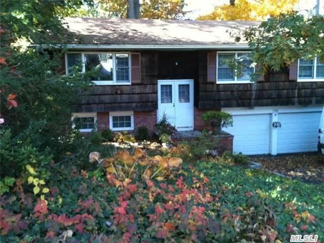 Wonderful Village Home Totally Updated With Pride Of Ownership Through Out. Minutes To The Village Shopping, Beaches And Boating. Taxes Under 10K. Lovely Backyard With Two Level Decking And Mature Landscape. Nothing To Do But Move In And Enjoy. Taxes Do Not Reflect Star Of $876.00. Owner Will Listen To Offers