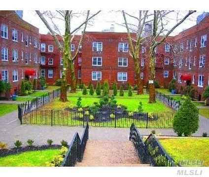 Affordable Co-Opportunity Investment 1 Bedroom At Regency Gardens Traditional 3 Story Red Brick Buildings Are Situated Around Landscaped Courtyards There&rsquo;s Plenty Of Sunshine,  The Nearby Shops & Services Are Varied & Excellent. You&rsquo;re Just A Stone&rsquo;s Throw Away From Major Highways & Public Transportation. As Per Owners Request Cash Buyers Only.******** Welcome Investors***