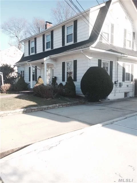 2 Story Colonial Well Maintained And Newly Renovated, With 5 Bedrooms 2 Full Bath. Excellent Location, Minutes To Stores/School/Public Transportation/House Of Worship And More, Walk-In Closet In Master Bedroom, Laundry Rm In Basement, Dishwasher In Kitchen.