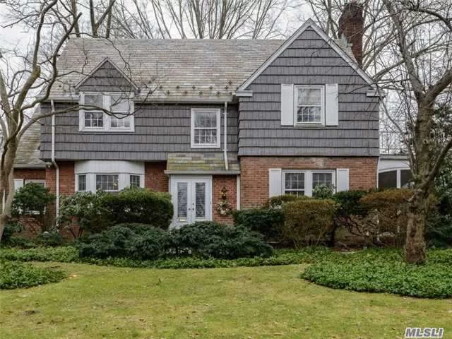 This Flower Hill Colonial Features On The First Floor A Living Room W/Fpl, Formal Dining Room, Eat-In Kitchen, Den, Half Bath And Screened Porch. Upstairs Offers Master Bedroom With Bath, Plus 3 Additional Bedrooms And Bath.