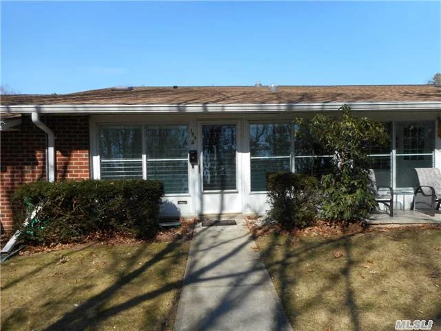 Lovely Greenbriar With Laminate Floors Thruout. Updated Applicances W/Skylight In Kit. And Bth. Solar Tubes In Lr. Back Door For Easy Access To Parking. Bth. Has Newer Vanity And Washer/Dryer Updated.. Nice Frontage W/Privacy. 24Hr. Gated Security. Bus Service For Residents.. Many Amenities.