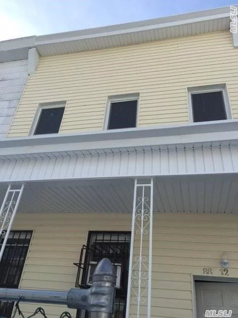 2 Family Frame House Location Heart Of Woodhaven. Convenience To J Train. House Is Gut Renovated.