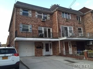 Renovated True 3 Bedroom / 2 Bathroom Spacious Apartment On 2nd Floor. Newly Redone Hardwood Floors, Freshly Painted & Large Balcony Off Living Room. One Block To L.I.R.R. & 2 Blocks To Bell Blvd. Close To All.