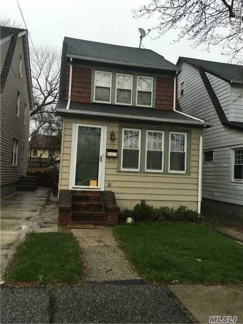 Very Clean House Close To All Amenities Lirr School District 26Ps 159 Is 25 Bayside High School