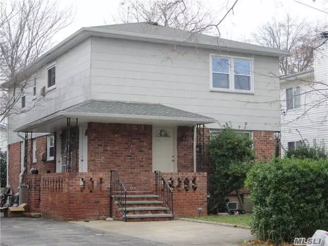 Perfect Investment Opportunity. Well Maintained 2 Family Home In Waterfront Community. Each Floor Boasts. Mbr/Master Bath. 2 Additional Bdrms 1 Bath. Lr/Dr Plus Kitchen. First Floor Has Wood Floors, Side Entranceto Driveway And Access To A Full Basement. 2 Sets Of Of W/D And All Separate Utilities! Gas Heat. Off Street Parking!