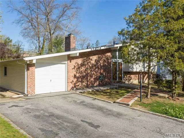 Unique Contemporary Family Home With 3 Bedrooms, Den, & Office, 2.5 Updated Bathrooms, Basement And Private Secluded Backyard. Near Town & Lirr, Move In Condition, Choice Of North Or South School.