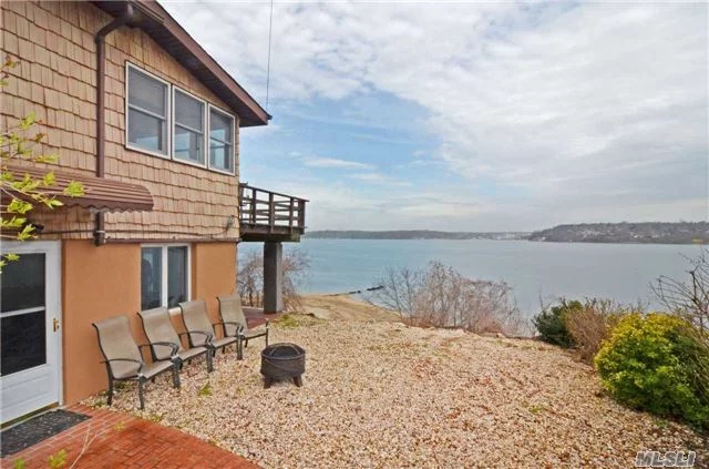 Three Bedroom Two Bath Cottage In Beacon Hill Colony. View Of Bay And Long Island Sound.