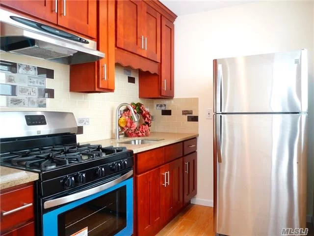 Newly Renovated 3 Bedrooms 2 Baths Apartment, New Kitchen, Bathroom, Wood Floor, Close To Town, Lirr.