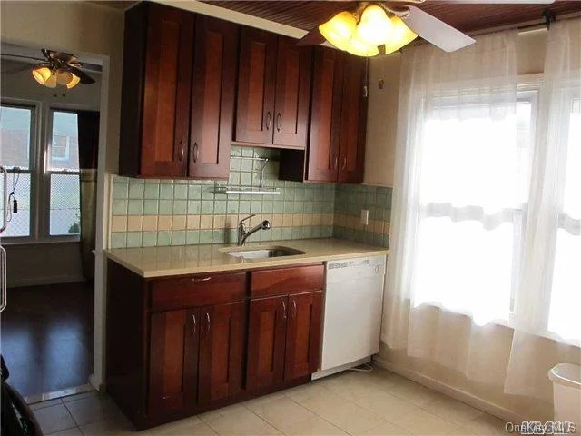 Renovated Duplex 3Br 2 Full Bath With Private Parking Spot. Direct Bus To Manhattan Qm2, Qm16 To Flushing.Q13 To L.I.R.R. Easy Access To Major Transportation. Must Have Proof Of Income W2 Or 1099.