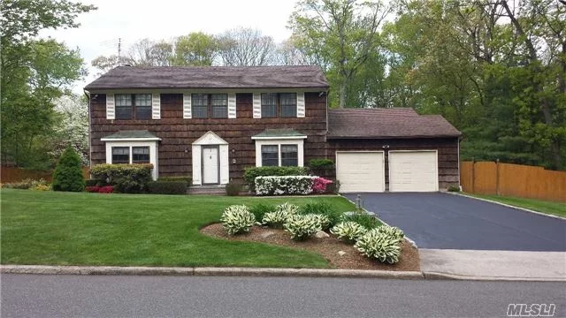 Spacious 5 Bedroom, 2.5 Bath Center Hall Colonial Situated On Spectacular Backyard Oasis With Gunite Igp & Deck . Spacious Bedrooms, Open And Airy Floor Plan, Newer Kitchen With Granite Countertop & New Appliances. Andersen Windows, Huge Full Finished Basement With High Ceilings & French Drain.