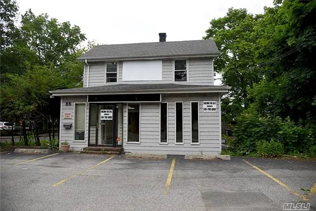 Free Standing Building On Busy Stretch Of Glen Cove Rd, Parking Lot, Approx 3200Sf