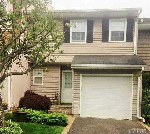 Spacious 3 Br, 3.5 Bath Condo In Syosset Sd, Offers Master W Full Bath & Huge Walk- In Closet, Two Additional Br&rsquo;s Plus Finished Basement W Full Bath. Sunken Lr With Sliders To Deck, Updated Kitchen With Dining Area. Amenities Include Pool, Tennis, Clubhouse