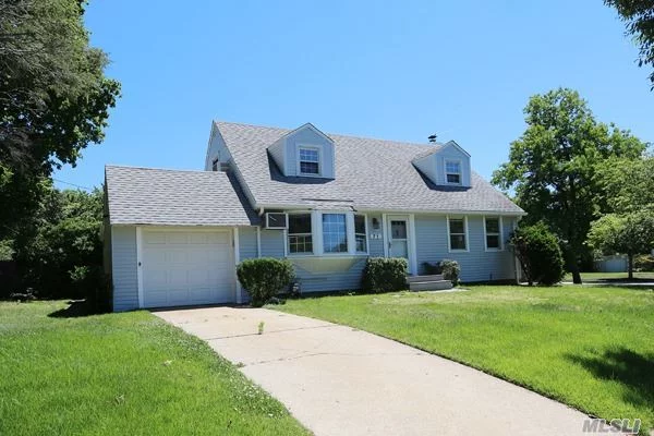 Beautiful 4 Br, 2 Bath Home. Great Location. Close To All.