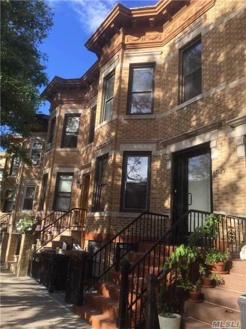 Complete Renovation On This Beautiful Brownstone Building. 2 Stories Plus Walk In Basement. Could Convert From 2 Families To 3 Families. (R5B Zoning) This Property Will Deliver Vacant On Title.Great Location Near Everything. Close To M & L Train. 1100Sqft On Each Floor. Beautiful Backyard. Great Investment Building Or Premier Residence.