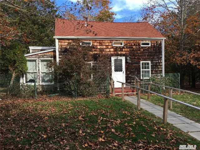 Relocated & Renovated By Famous Tony Award Winning Actress. Large, Wooded Property Located In Upscale Horton&rsquo;s Point Neighborhood - Perfect Site For Major Renovation Or New Home. Also Great Choice As A Getaway Cabin. New Roof.