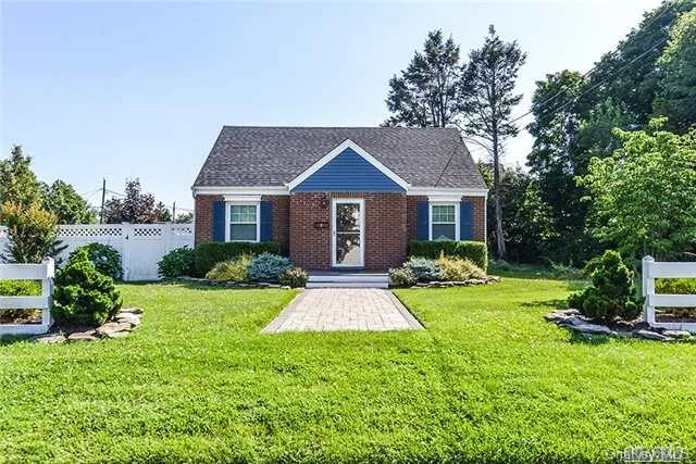 Completely Updated 3 Years Ago From Top To Bottom! Cozy Cape Features 3 Bedrooms, Full Bath And Eik! Unfinished Basement And 2.5 Car Garage! Fenced In Yard. Kramer Lane Elementary. Dont Miss This Great Opportunity!