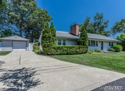 The One You&rsquo;ve Been Waiting For! Move Right Into This Updated 3 Br Ranch W Fireplace And Formal Dining Room. Unwind Or Entertain In Your Manicured Yard W Inviting Fenced Semi Ig Pool. All This On A 100X100 Property W A 1.5 Car Garage Nestled Perfectly On A Dead End Street. Unpack And Call It Home!!