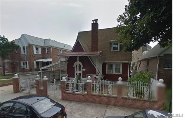 Newly Renovated House Situated On A 4200Sft Land Close To Subway Line (E, F). 25Mins To Manhattan. Plenty Of Space For Garden Lovers. Only A Couple Of Blocks Away From The Very Busy Queens Blvd, Library, And School. Must See!!! Will Be Gone Fast. All Information Must Be Independently Verified.