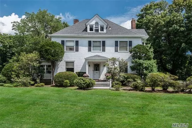 New Price!! Stately 4 Bed/2.5 Bath Center Hall Colonial W/Elegant Architectural Details Throughout. 2nd Floor Offers Master Suite, 3 Add&rsquo;l Beds & 2nd Full Bath. Huge Partially Fin&rsquo;d Walk-Up Attic For Fam Rm/Office/5th Bed. Set On Sprawling Flat 1+Acre W/Gorgeous In-Ground Pool Privately Tucked Away Beside Small Pool Cottage. Make This Classic Your Own! Wheatley Schools!