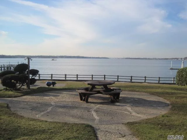 Landlord Offers 1st Month Free To Qualified Tenants Signing 2 Year Lease! Best Value--2 Bedroom Top Floor Pet Friendly (No Restrictions) Waterfront Garden Apartment Right On Manhasset Bay. Beautiful Grounds W/Private Dock And Bbq Area. Spacious Apt W/Hardwood Floors, Eat-In Kitchen W/Dishwasher, Laundry, Super On Site. Free Shuttle To Lirr M-F Am/Pm Rush.