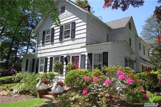 Great Country Colonial On Landscaped Property. Bright Entertaining Rooms W/Classic Moldings, Fam Rm W/Fp. Wood Floors.Masterbr W/New Bath & Fp. 2 Additional Br W/New Bath. New Electric, Hw Heater, Cac, Appliances, Garage Doors On 2 Car Detached Garage W/Bonus Rm & New Bath.Village Beach & Mooring. Convenient Location. Low Taxes! Notice Star Savings