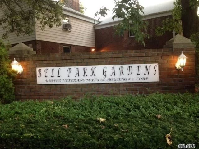 School Distrcit #26, Ps 46/Ms74, Convenient To All, Low Maintenance Fee $462, Bus Q27, Express Bus Qm5&8 To Manhattan. Parking $100/Yr, No Dog, No Sublet, 20% Flip Tax Paid By Seller, Step Away From Shopping Center/ Park/Post Office /Restaurant. Allow Bbq In Beautiful Court Yard.