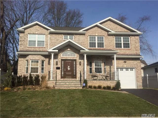 New Construction!E. Birchwood!Hard To Find Brick Front Colonial W/5 Bdrm & 4 Fbths!Mid Blk Loc! Dbl Hgt Entry Leads To Lvrm, Fdrm, Chef&rsquo;s Eik W/Gas & Granite Island, Fam Rm W/Fpl, 5th Bdrm W/Fbth. Spacious Master Ste W/Fbth &Lg Closet, Bdrm W/Fbth Plus 2 Bdrms, Fbth & Laundry.Spectacular Quality, Finishes & Features! Time To Customize!Jericho Sd-Jackson Elem! Pics Are Not Actual