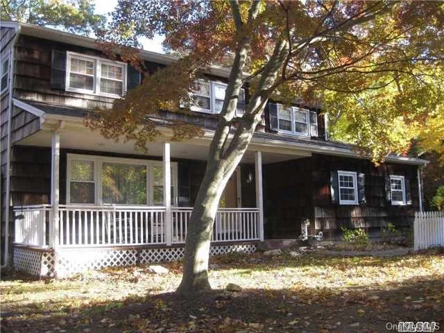 Beautiful 4 Bdrm, 2.5 Baths Colonial W/ Updated Expanded Eat -N -Kitchen W/ Custom Wood Cabinets, Granite Counter & Center Island. Expanded Formal Dining Rm W/ French Doors To Cedar Deck. Formal Living Rm W/ Fireplace, Den W/ Sliding Doors To Deck. Hardwd Flrs Thru-Out Home. Master Bdrm W/Master Bath. Full Basment W/Ose. Private Fenced .45 Acre. Deeded Beech Rights!