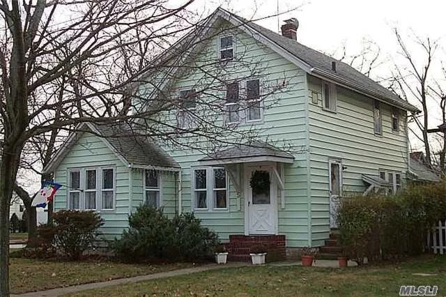 Mint, Charming Legal 2 Family House, Currently Set Up As A 1 Family In The Desirable Lynbrook Area. Totally Renovated, Kitchen And All New Appliances In The Main Apartment. New Windows, Floors. And Rugs. Driveway, Carport, Side Yard, Full Basement With Utility Area.