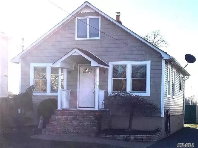 Adorable Cape On Quiet Street In Desirable West Islip! Great Starter Home! New Windows, Cac, Hardwood Floors. Updated Kitchen With Ss Appliances, Finished Basement With Office And Laundry Room. New Navien Tankless Heating System. Won&rsquo;t Last! Bellew Elem/Beach Middle.