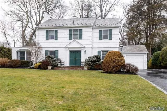 This Classic 5 Bedroom 2.5 Bath Center Hall Colonial Has An Open Floor Plan For Entertaining. Tucked Away On A Beautiful Cul De Sac It Is Within Walking Distance To Town Schools And Train. Chefs Kitchen, Family Rm, Office/Den, Gym. Hardwood Floors Slate Roof, Blue Stone Patio, Cac, Gas Heat, Gorgeous Property.