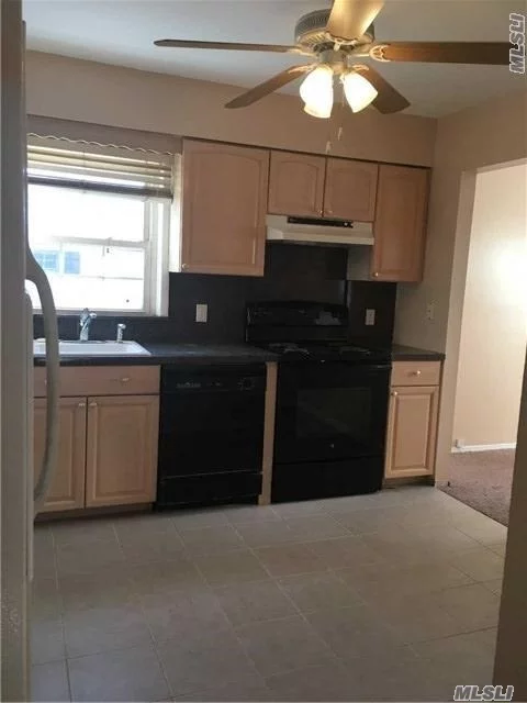 Spacious Duplex, 3 Bedrooms, 2Bath, Newly Painted, New Carpet, Walk In Closet, Washer And Dryer Included, 2 Parking Spaces. Walking Distance To Bay Terrace Shopping Center.