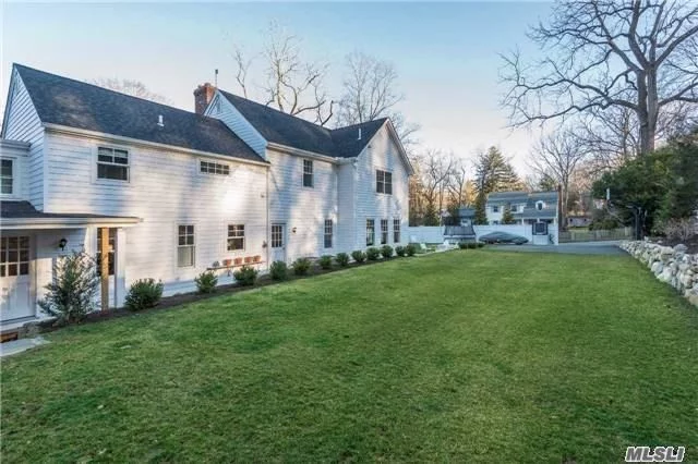 Worth The Wait! Move Right In To This Captivating 4 Bedroom Colonial. Attention To Every Detail. Designed To Bring In The Light With The Beautiful Marvin Windows, Accentuating The Deep Moldings And Warm Wood Flooring. White On White Kitchen W/ Carrara Honed Marble Counters , Masterfully Crafted For Today&rsquo;s Lifestyle. Perfection!! Beach & Mooring, Dues Req.