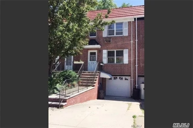 Newly Renovated 1 Family, Whole House For Rent. 3 Brs 1.55 Bath, Hardwood Floor Through Out. Full Finished Basement W/ 2 Sept Entrance To The Front Driveway And Backyard. Washer And Dryer Are Included In The Unit. 26 School District, Ps 203, Ms158, Near Lirr, Buses To Flushing Q12, Q13, Q27, Etc.