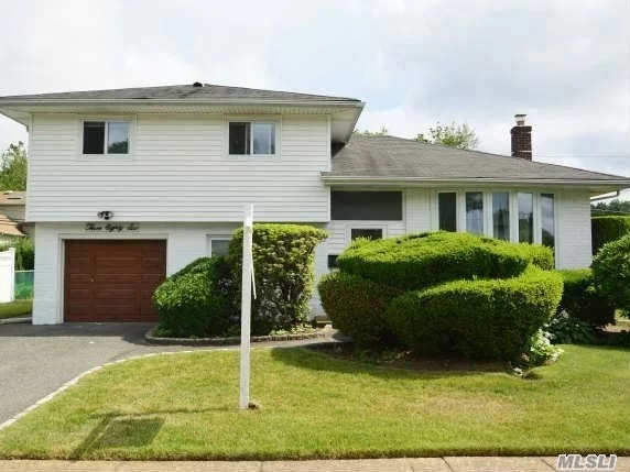 Lovely House In Treeline Street. Jericho School. Completely Renovated, New Kitchen, Two New Bath , New Floor, Newly Finished Basement. Alll New Appliances, New Duck Less A/C. New Washer, New Dryer, New Window, New Door, Gas Cooking. No Pets.