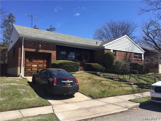 Very Large, 4 Bedroom Ranch. The House Is In Immaculate Condition. One Of A Kind. Ideal Location, Quiet Street, Large Lot, And Oversized Ranch Style House (55X36). This Is Ideal For A 2nd Floor Addition. Centrally Located Between Alley Pond & Cunningham Park. Great School District (26).