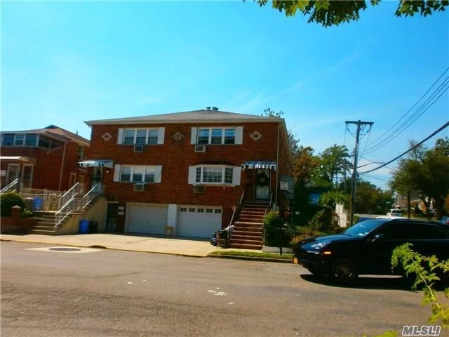 2 Floor Apt Full Renovated Granite Counter Tops In Kitchen, Floor To Ceiling Tiles In Bathroom, Plenty Of Closets, Hardwood Floors, 2 Separate Heating Systems, Has Co For Walk In Apt, Close To All Transportation