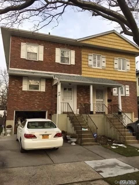 Beautiful All New Through Out. Split Level 3 Bedroom, 3.5 Bath Home Located In Prime Bayside. Spacious Sun Filled Yard With A Variety Of Fruit Trees. School Dist 26. Walk To All Buses, Schools And Near All Major High Ways. Won&rsquo;t Last.