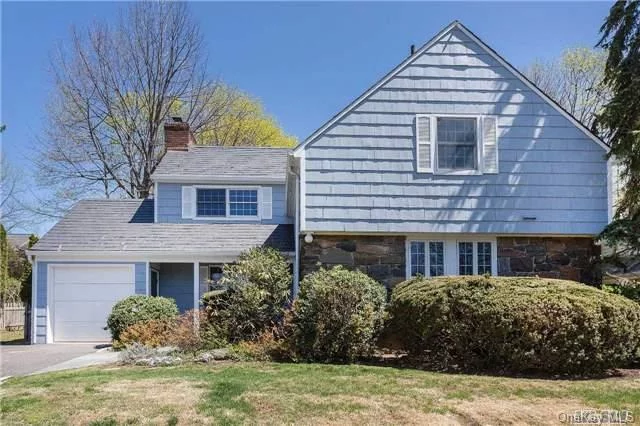 Architectural Details Are Showcased Throughout This Updated 4 Bdrm, 2.5 Bath Traditional New Salem Colonial. Lr Incls A Wb Fp, Built-Ins, Dentil Molding & Arched Entryways. Eik, Fdr, Bright Office. Powder. Den W French Doors To Yard, Stone Patio & Covered Porch. 2nd Fl Master Suite W Cathedral Ceilings, 3 Bedrms & Addl Full Bath. Finished Basement. A Very Special Home.