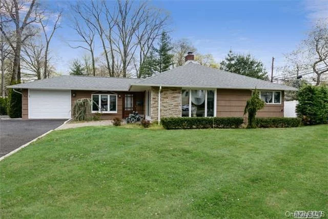 Completely Redone 3 Bedroom Ranch, 2 Full Baths, Huge Yard On Quiet Street. Belgium Block Driveway. Beach And Golf Rights