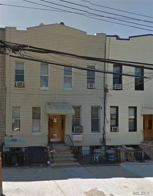 4 Family Home In The Heat Of Ridgewood. 1st Fl Owners Apt Is Duplex-Ed With The Basement With A Spiral Staircase And Will Be Vacant On Title. Nice Private Yard, Near All.