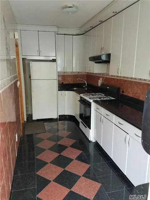 Spacious 2 Bedroom/ 1 Bathroom For Rent In Rego Park. The Apartment Features Bright Rooms, Hardwood Floors Throughout,  A Large Kitchen And A Private Terrace. Great Location, Close To Public Transportation, Shopping And Schools.
