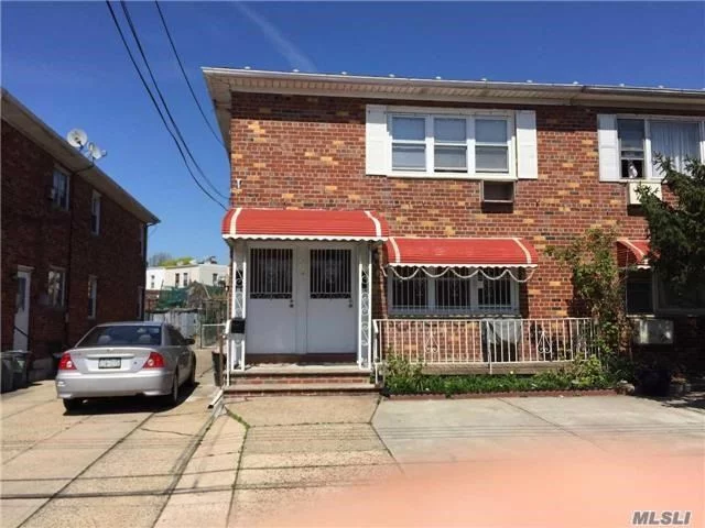 ***Mint Condition****, 3 Bedrooms And 1.5 Baths (Master Bedroom), Living Room/Dinning Room, Kitchen. Close To All Major Transportation And Supermarkets. Subways, J & Z At Elderts Lane-75th St 0.4 Miles. J At Cypress Hills 0.5 Miles. A At 80th St-Hudson St 0.6 Miles. Buses Q24 At Atlantic Ave, And B12 At Crescent St.Owner Only Pays Sewer And Water.