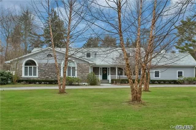 Old Westbury. Totally Redone Slate Roof Home On 2 Acres With Tennis Court And Pool With Pool/Guest House. New Washer/Dryer, Living Room, Eik, Bath, Walk Out Lower Level With Fireplace. Circular Driveway, Country Living - A Must See!